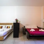 Διαμέρισμα Centro - Moderno Per 4 Persone Μπολόνια