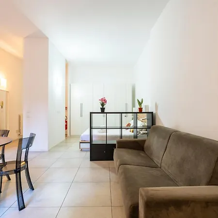 Centro - Moderno Per 4 Persone Apartment