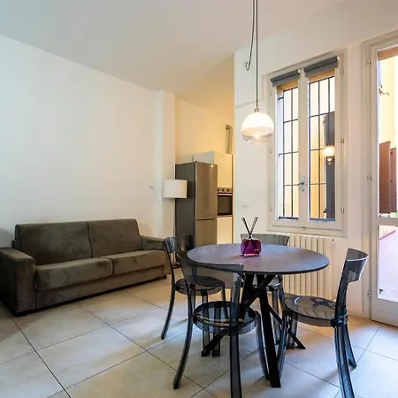 Centro - Moderno Per 4 Persone Appartamento Bologna
