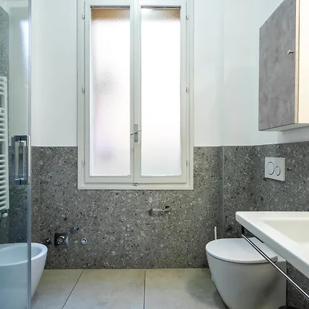 Centro - Moderno Per 4 Persone