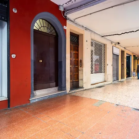 Centro - Moderno Per 4 Persone * Bologna