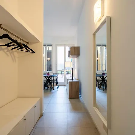 Centro - Moderno Per 4 Persone *