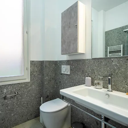 Centro - Moderno Per 4 Persone Appartement *