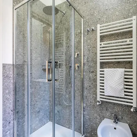 Centro - Moderno Per 4 Persone 博洛尼亚